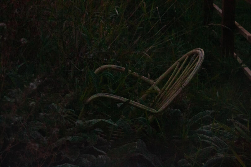 to pull up a chair